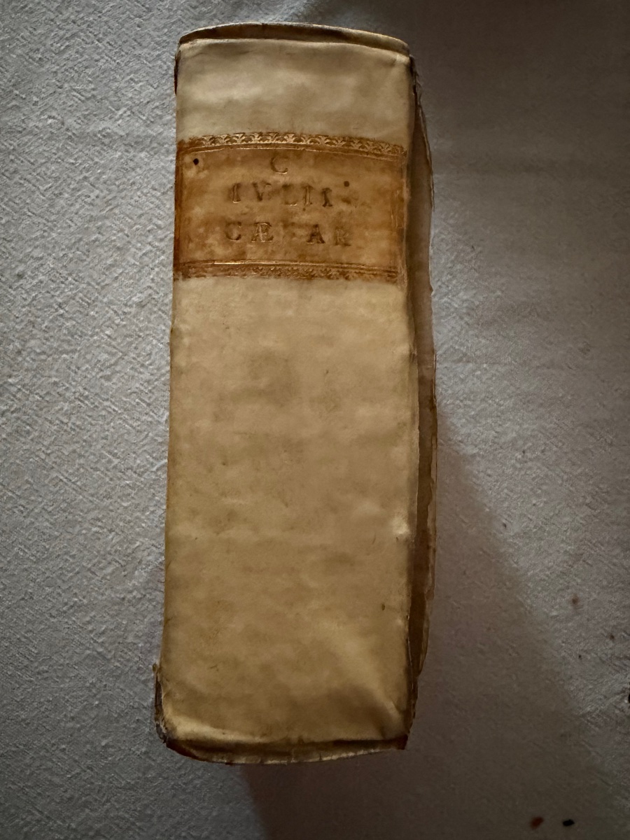 Book 1584.  In Latin -photo-2