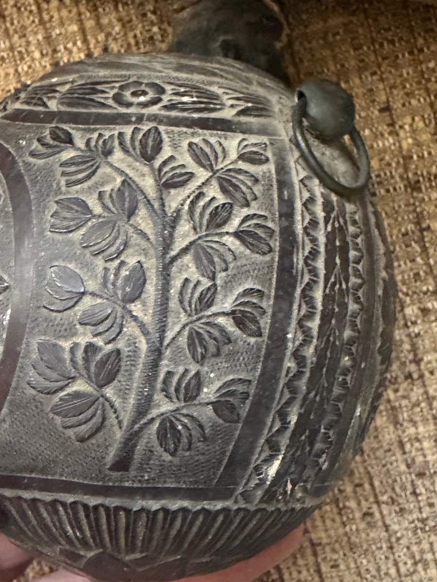 Carved Coconut -photo-3