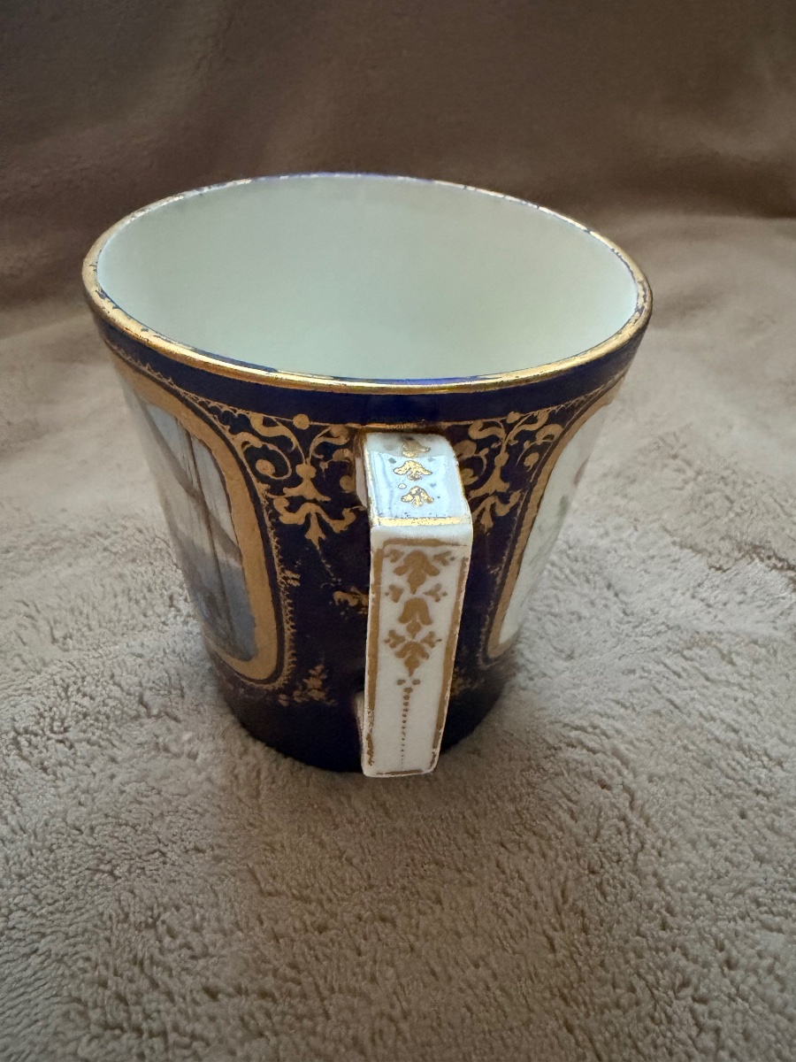 Shaker Mug. Sèvres Style-photo-1