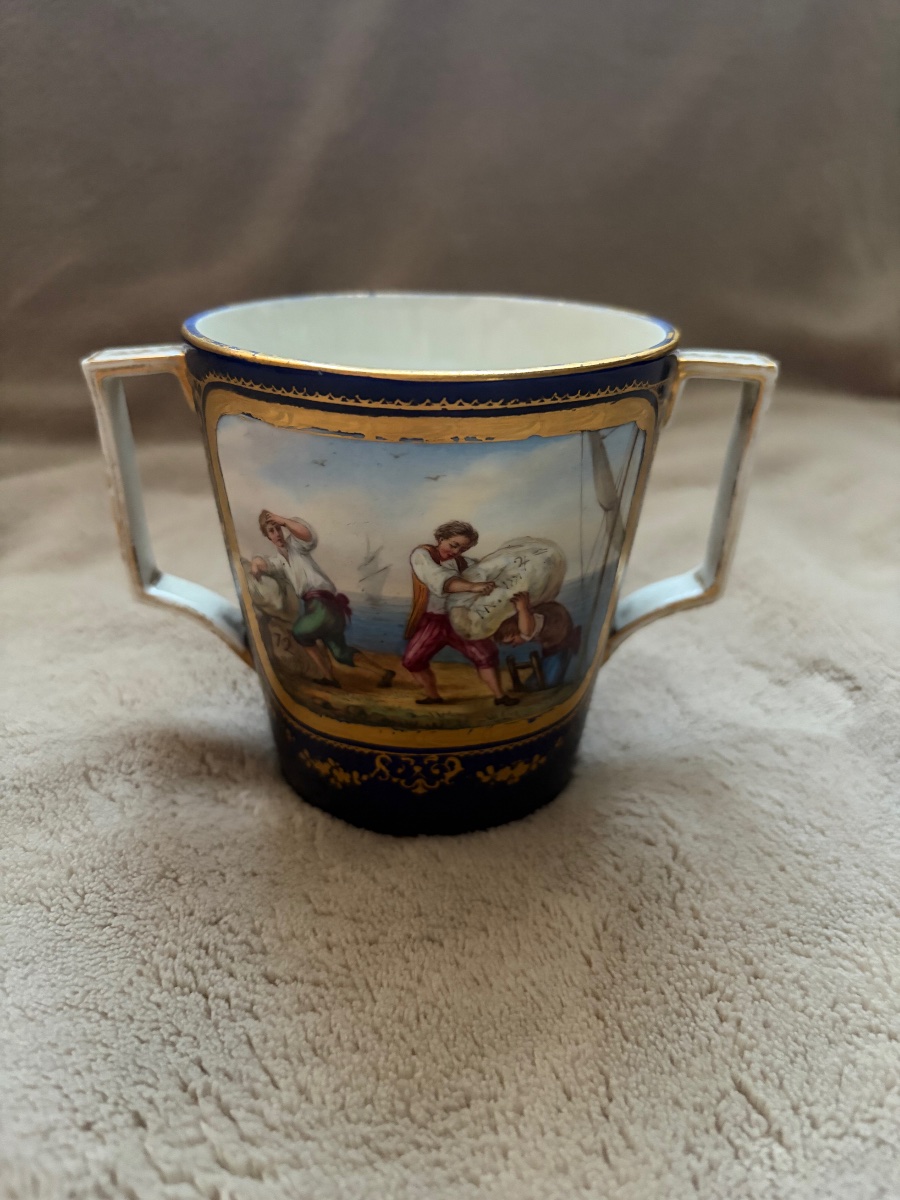 Shaker Mug. Sèvres Style
