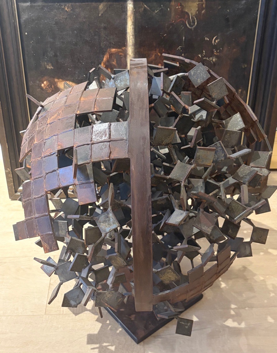 World Map Brutalist Sculpture. Signed Sab-photo-4