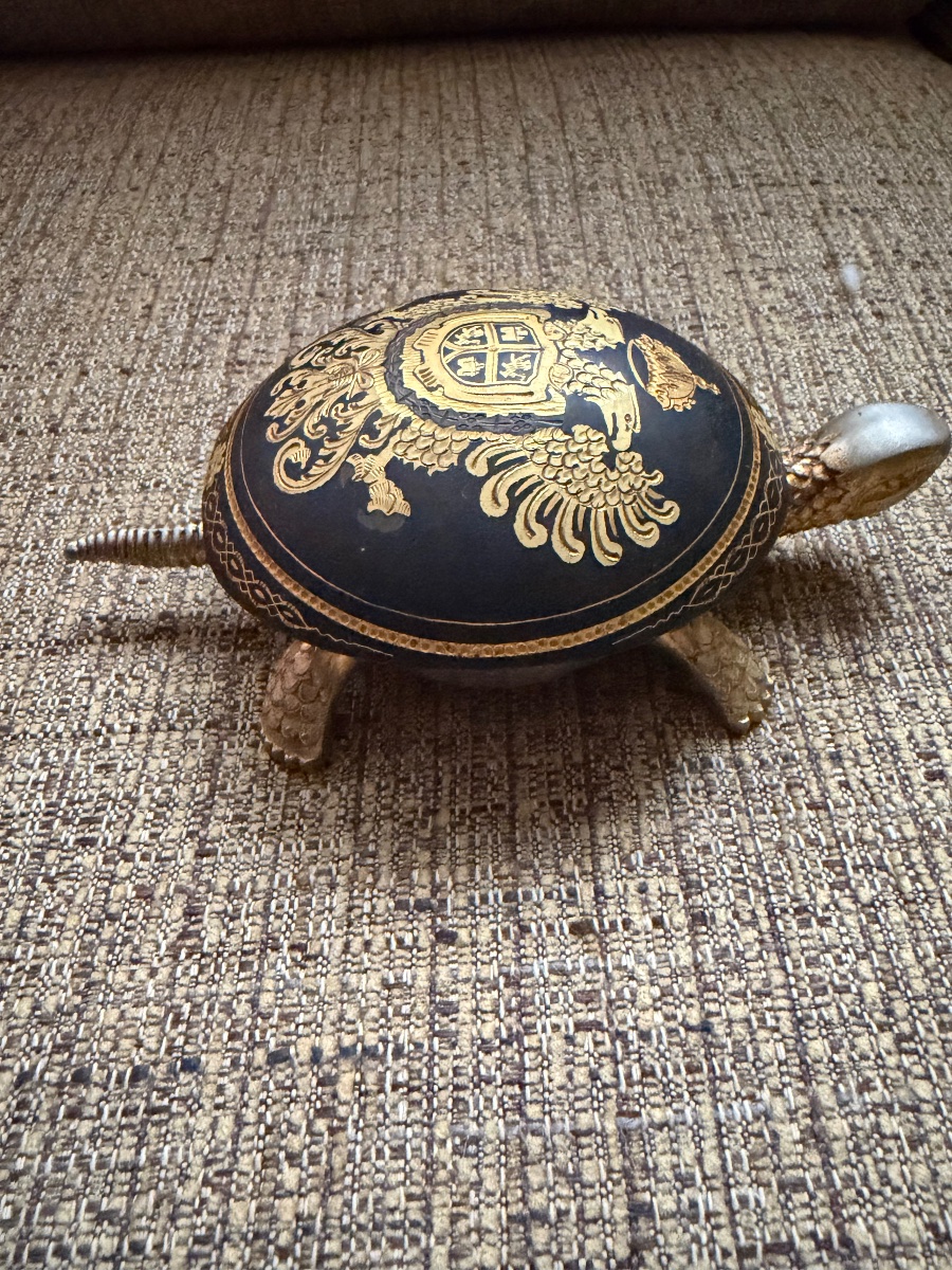 A Striking Tabletop Bell.  Turtle-photo-4