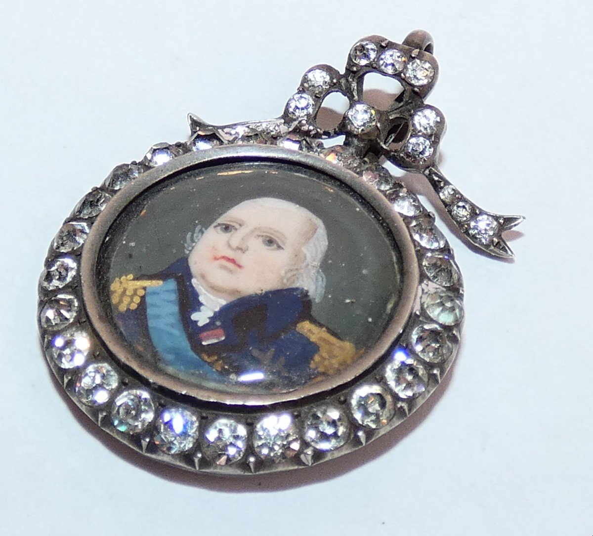 Portrait De Louis XVIII Sur Ivoire  Miniature