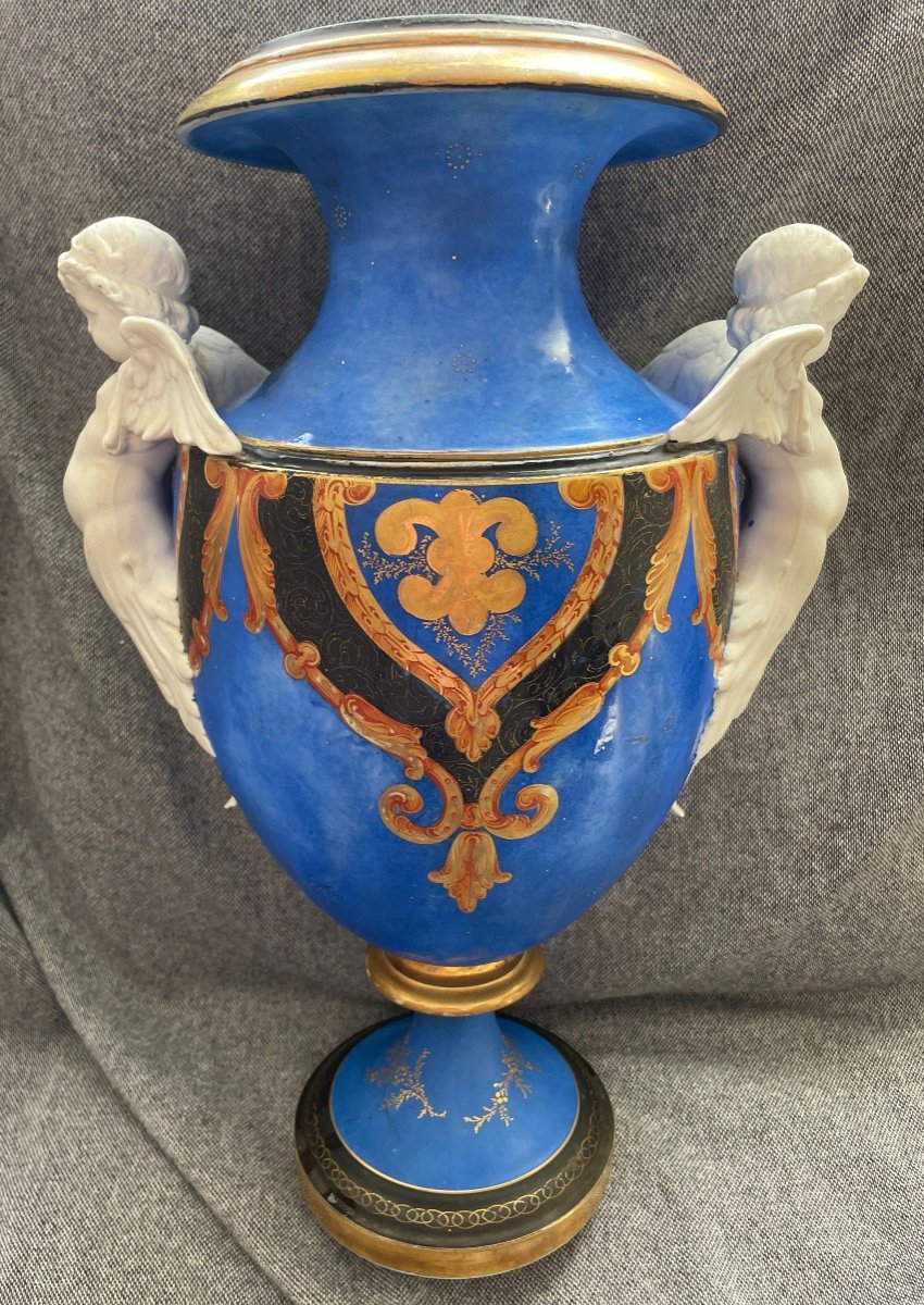 Grand Vase Porcelaine Fond Bleu Celeste