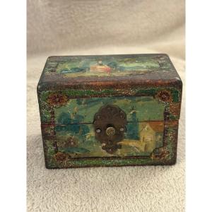 Small Martin Varnish Scent Box