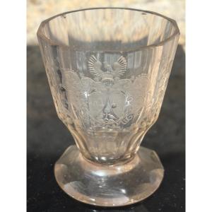 Verre XVIII à motif de Blason