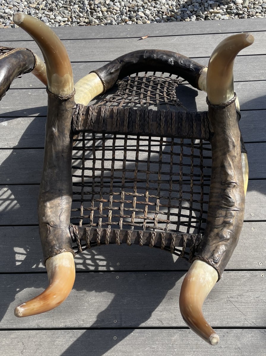 Grand fauteuil vintage en Cornes de buffle et son ottoman-photo-5
