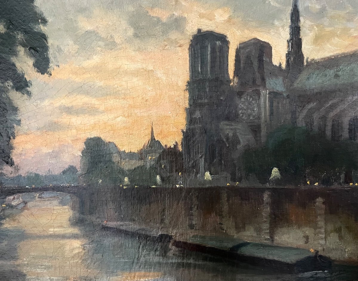 Notre Dame De Paris Night View-photo-2