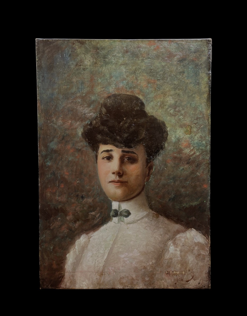 Portrait Of An Elegant Woman-photo-2