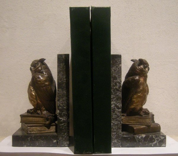 Bronze De Vienne, Début Du 20ème , Une Paire De Détenteurs De Livres Sous La Forme Des Hiboux-photo-1