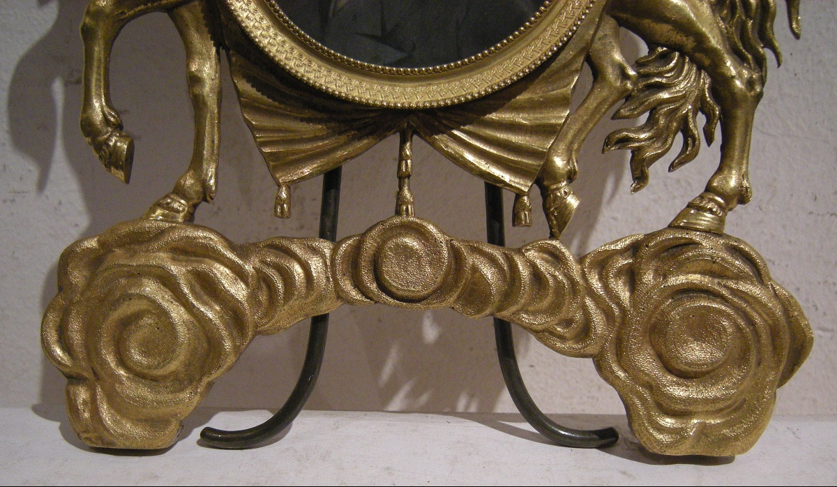 Miniature vers 1800 d'un homme dans un cadre en bronze doré d'une qualité exceptionnelle-photo-2