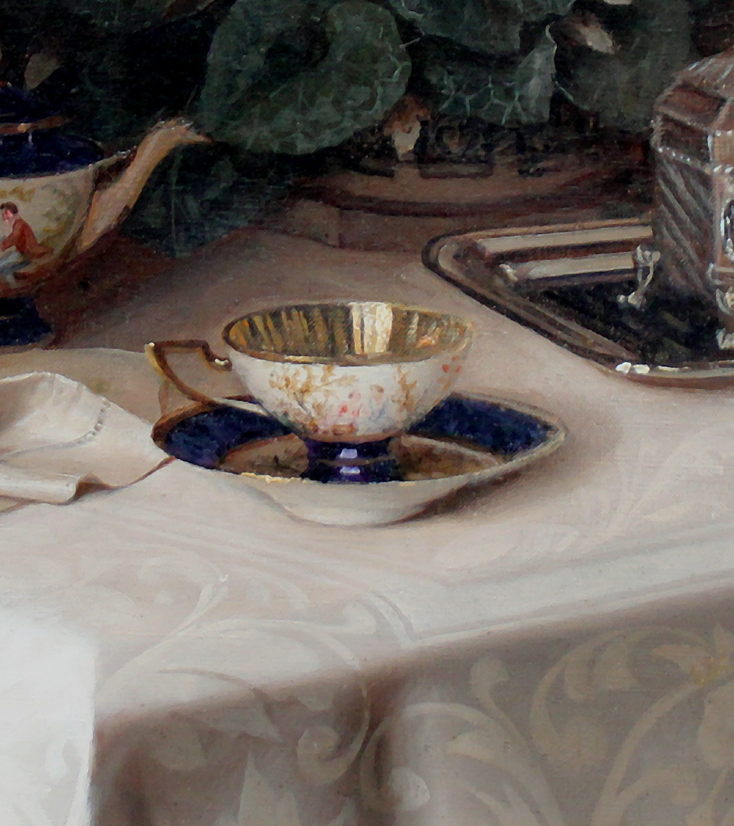 Nature morte au service à thé de Sèvres en fleurs par Ignaz Schönbrunner (né en 1871)-photo-2