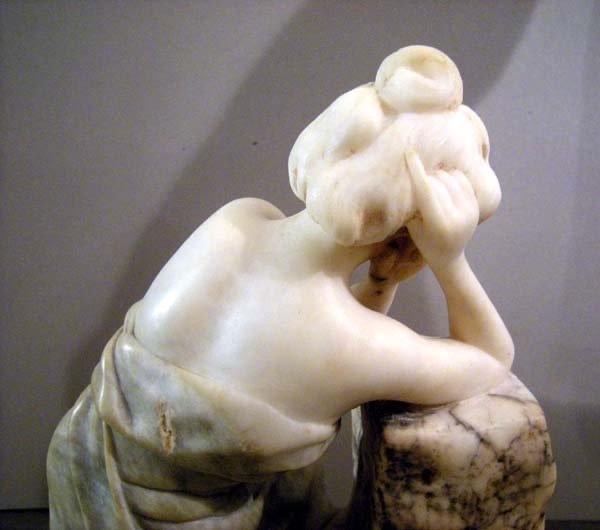 “at The Well,” A Sculpture By Guglielmo Bracony (1838–rome–1921)-photo-2