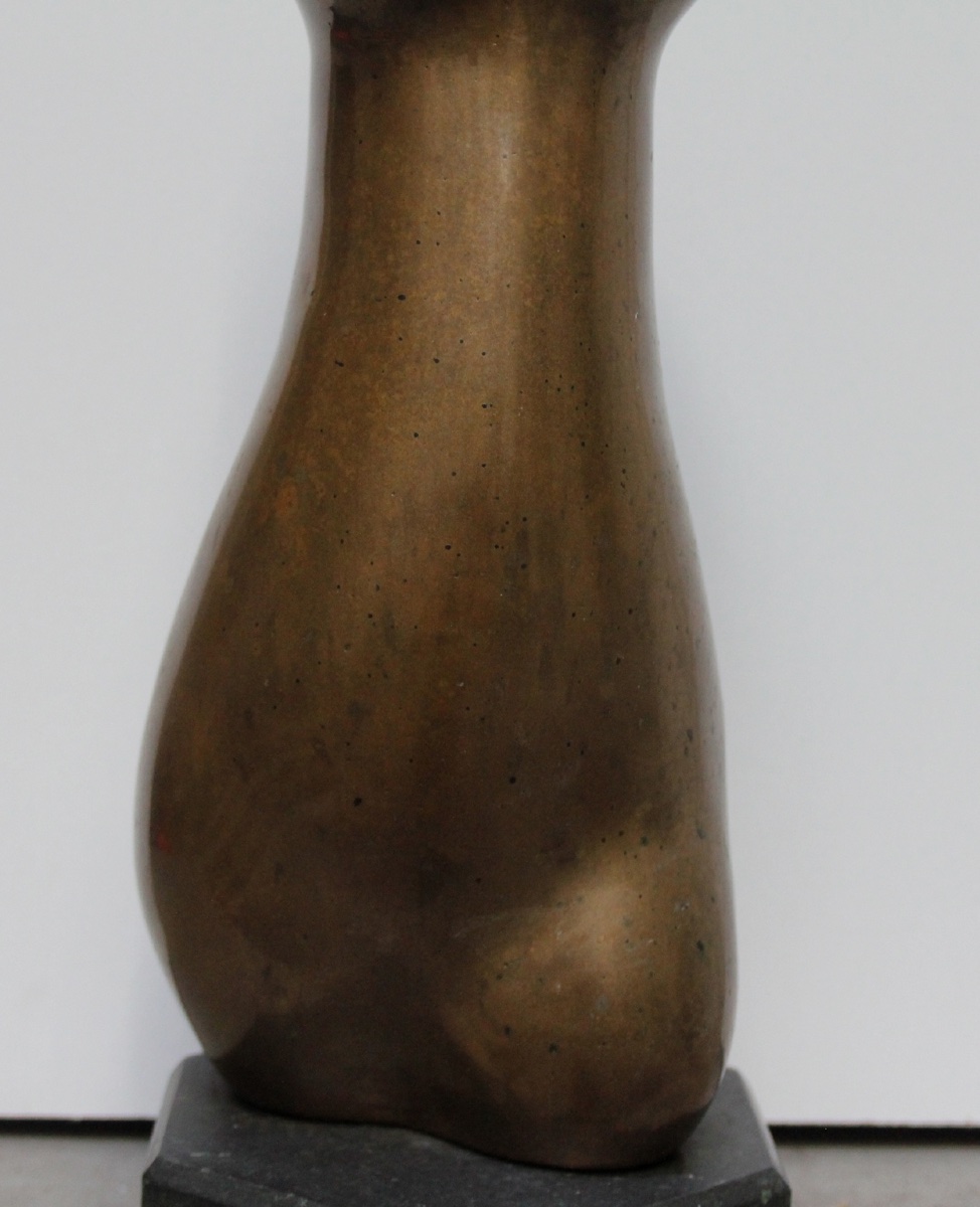 “bronze Symbol” (original Title)  By Bogdan Vassilievich Korzh (ukrainian, Born In 1952)-photo-3