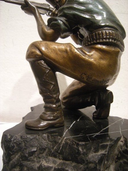 Carl Kauba ( 1865 - 1922) Antique Patinated And Cold Painted Bronze Figure Of A Kneeling Ranger-photo-5