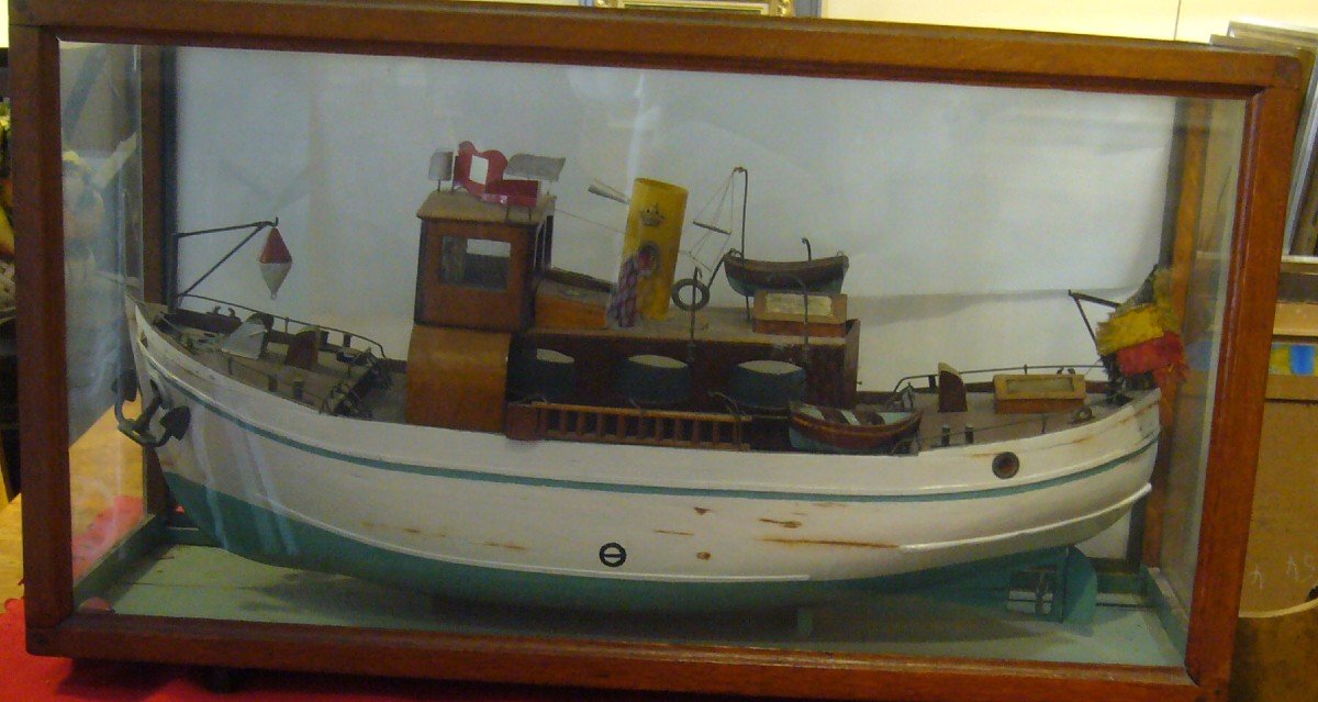 Model Boat Year 1950