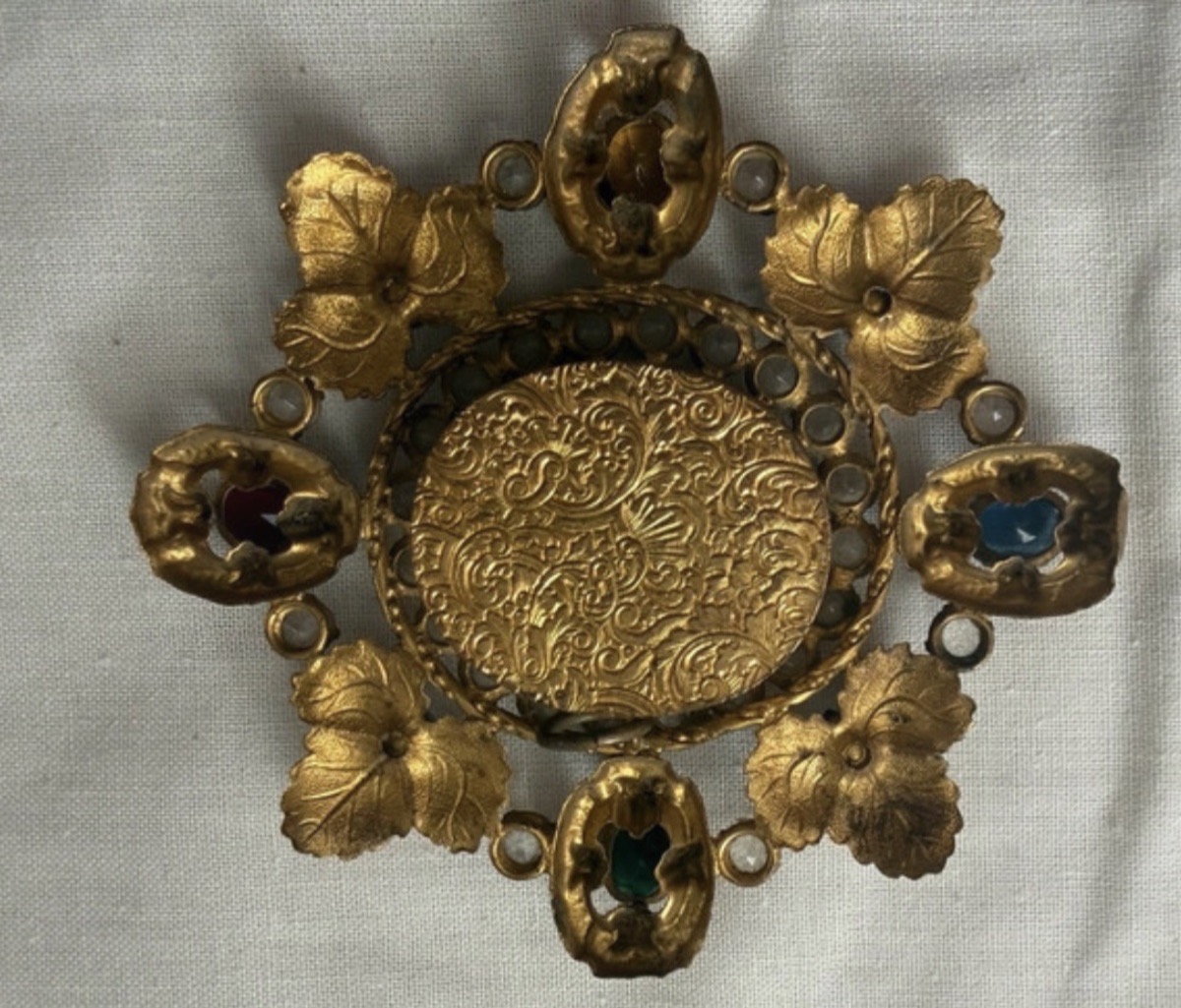  Reliquaire de Sainte Radegonde Reine des Francs -photo-2