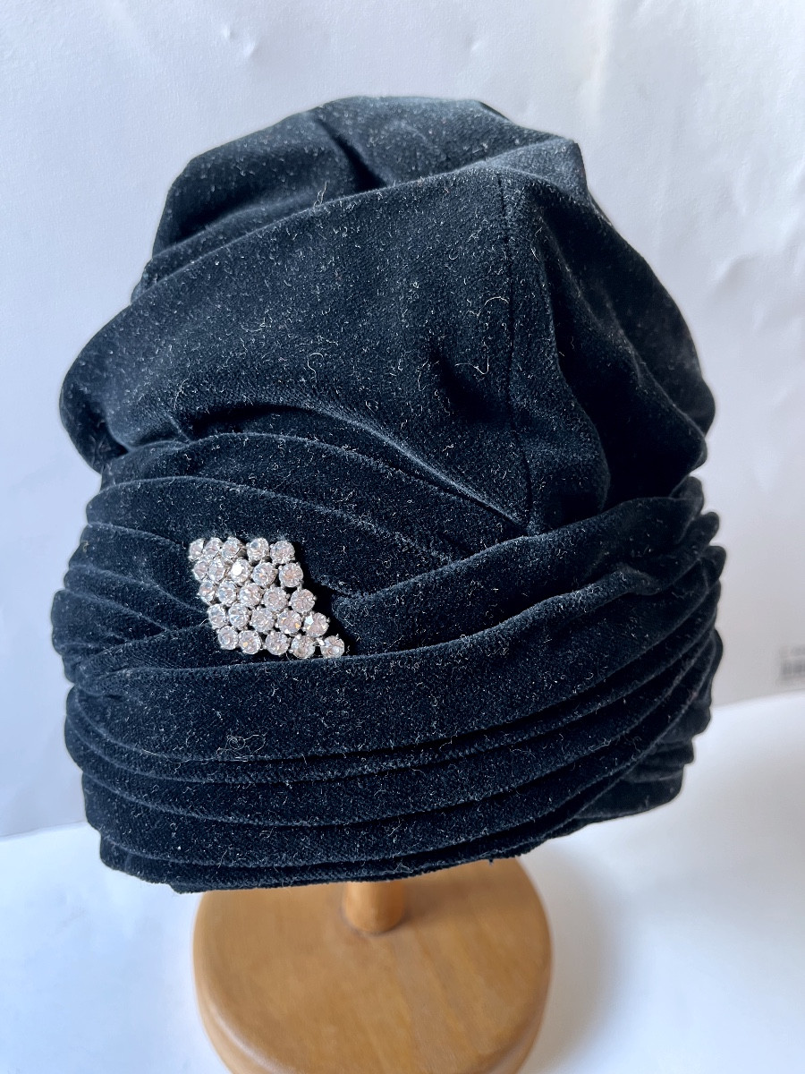 Stylish Black Velvet Turban Hat, Art Deco-photo-2