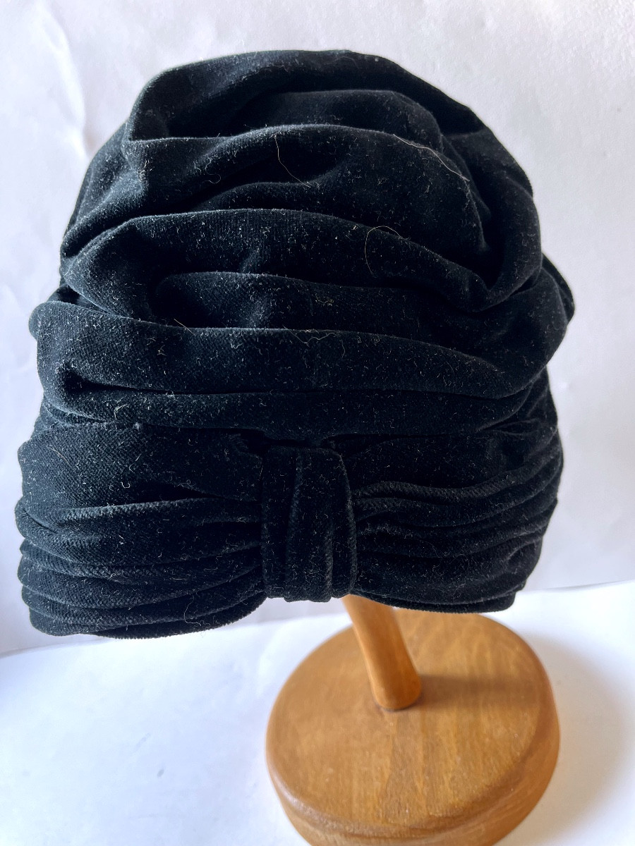 Stylish Black Velvet Turban Hat, Art Deco-photo-4