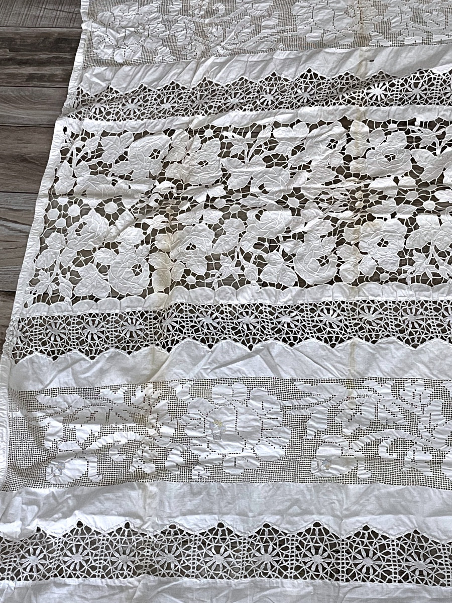 Rideau ancien en dentelle et motifs floraux ajourés fin du XIX eme-photo-4