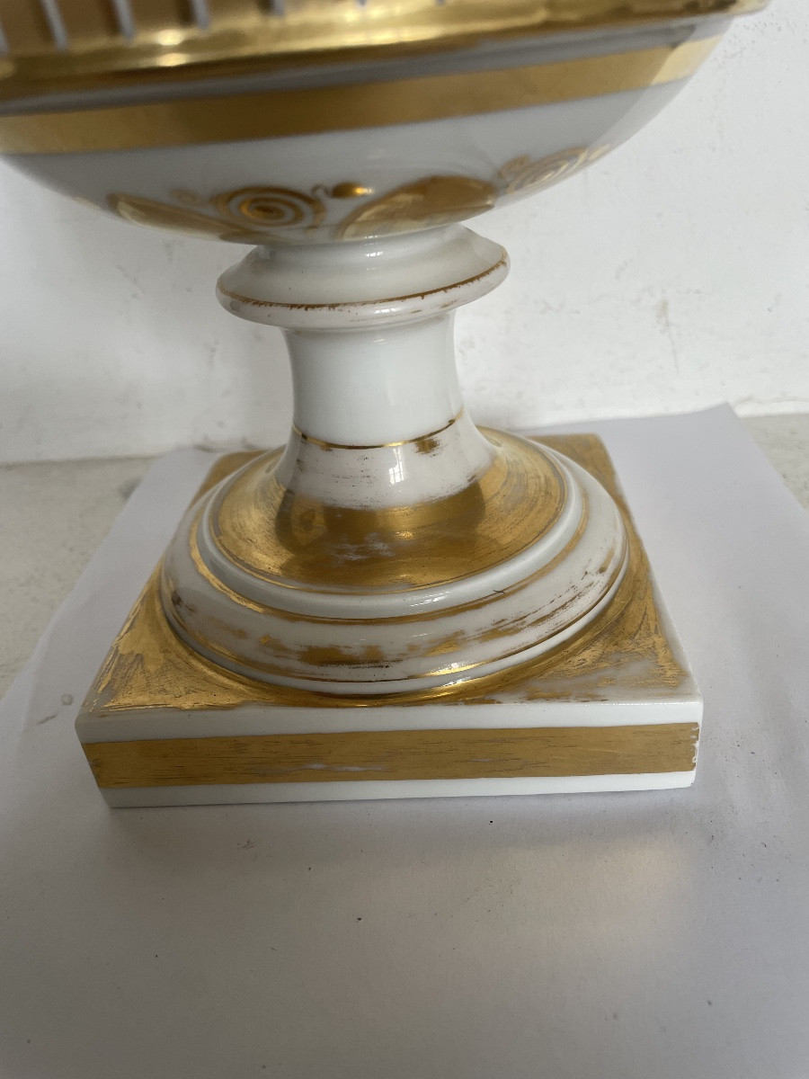 Coupe à fruit en porcelaine signée Schoelcher-photo-4