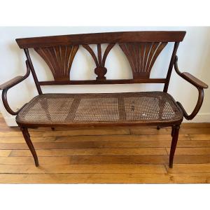 Banquette de bistrot en bois courbe, style Art Nouveau Thonet ?