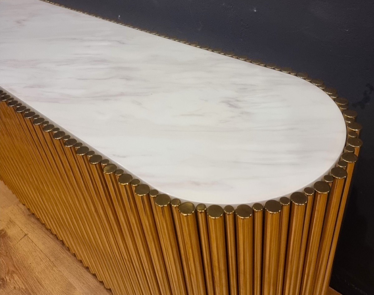 Buffet Vintage En Acier Doré Avec Plateau En Marbre-photo-1