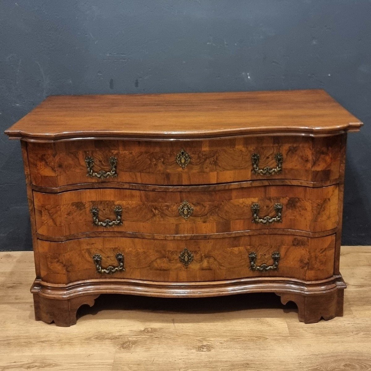 18th Century Walnut Chest Of Drawers From Verona
