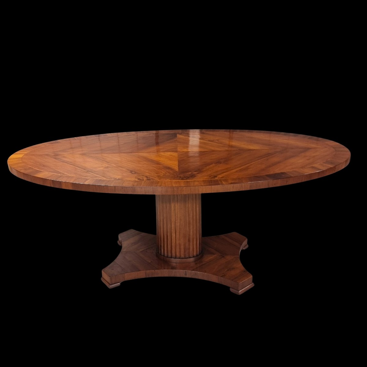 Empire Table 1820 In Veneered Walnut – A Work Of Art For A Sophisticated Interior