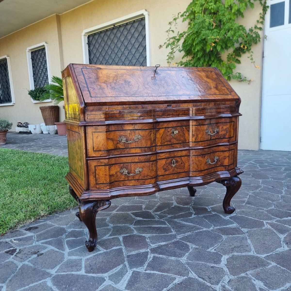 Secrétaire 18ème siècle en ronce de noyer Louis XV Venise-photo-1
