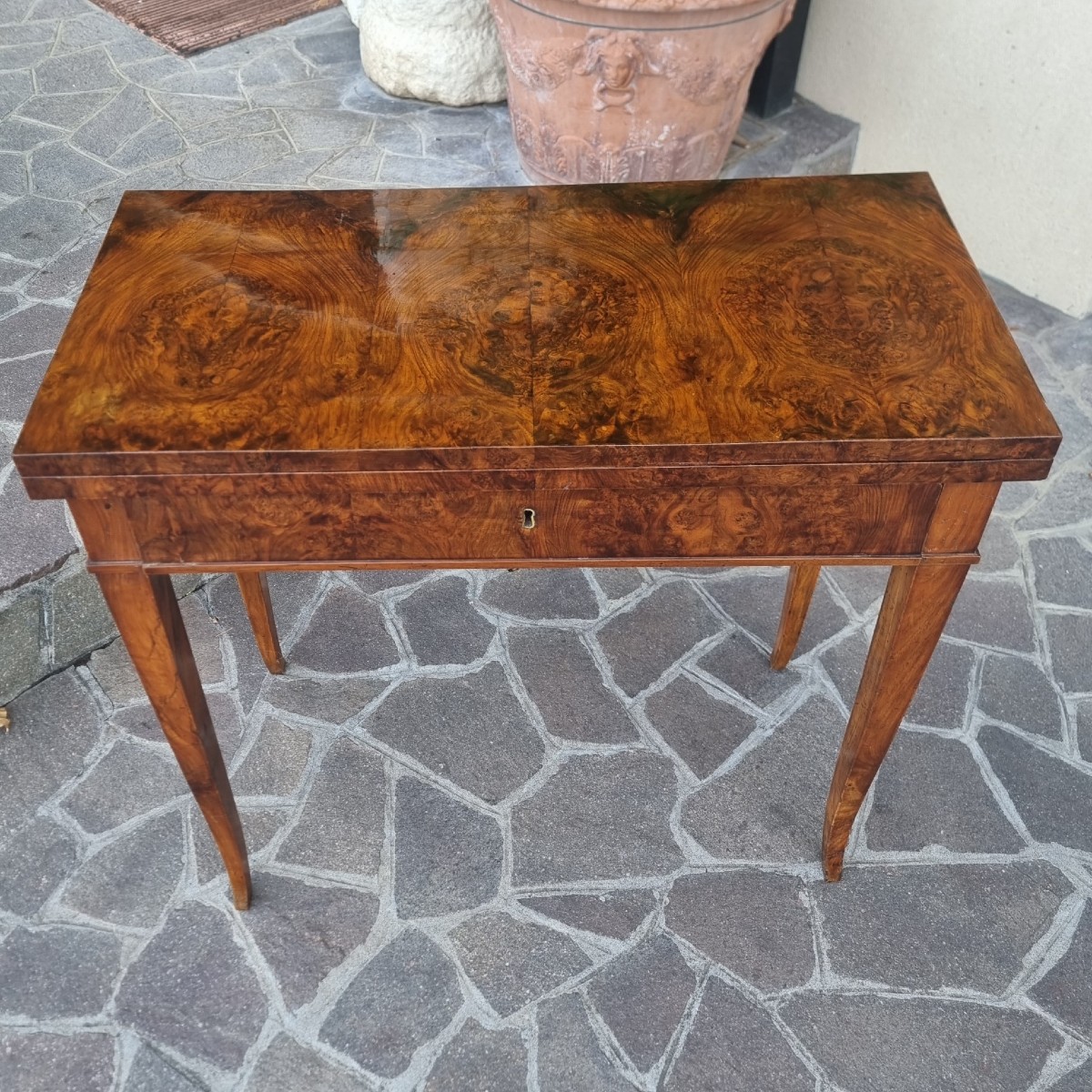 Table de Jeu Directoire 1800 en Ronce de Noyer