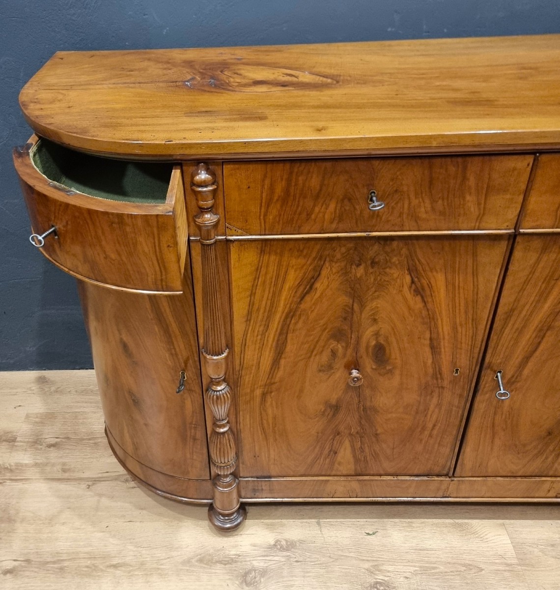 Walnut Sideboard Charles X 1820-photo-1
