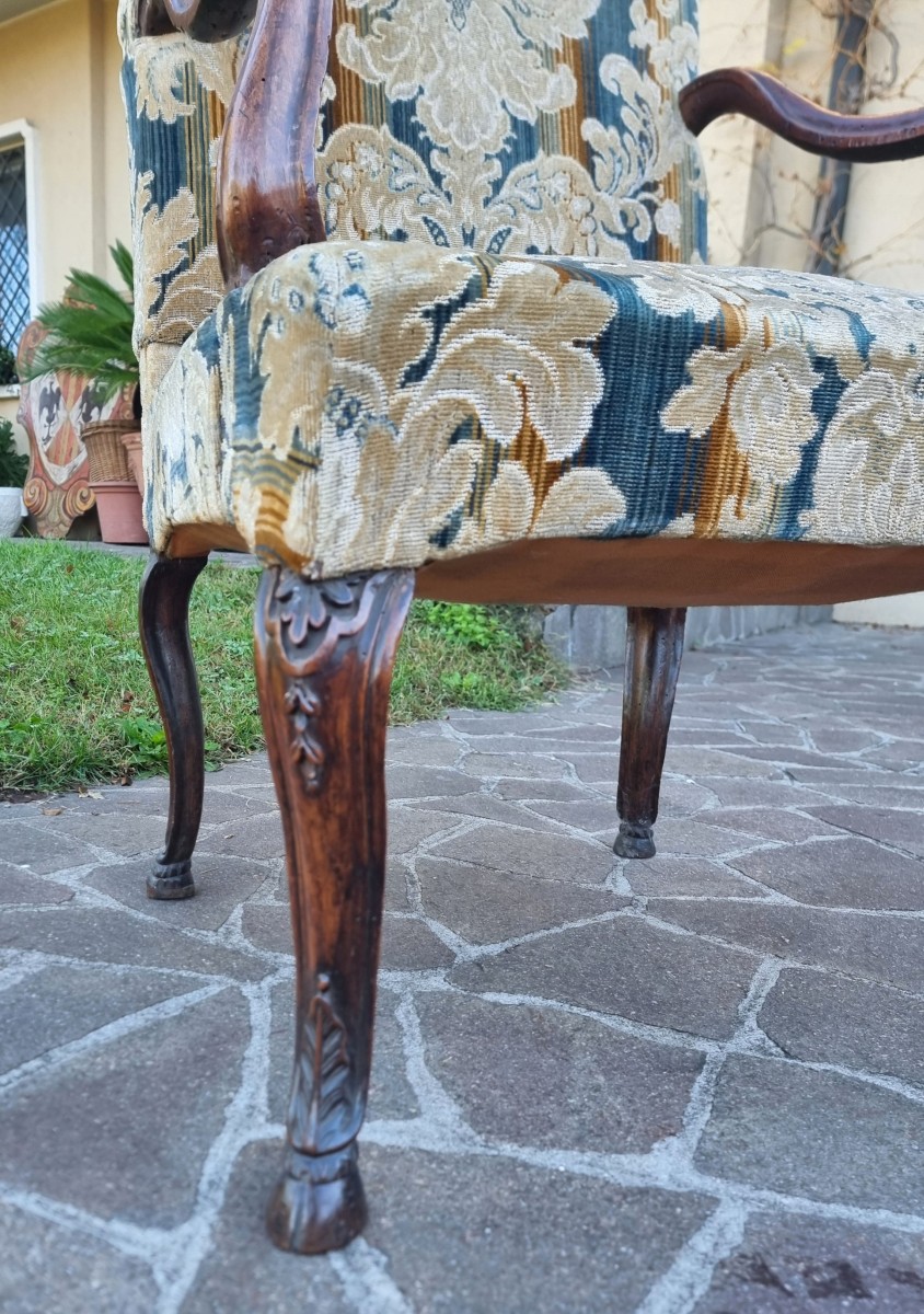 18th-century Walnut Armchair – Venice-photo-2
