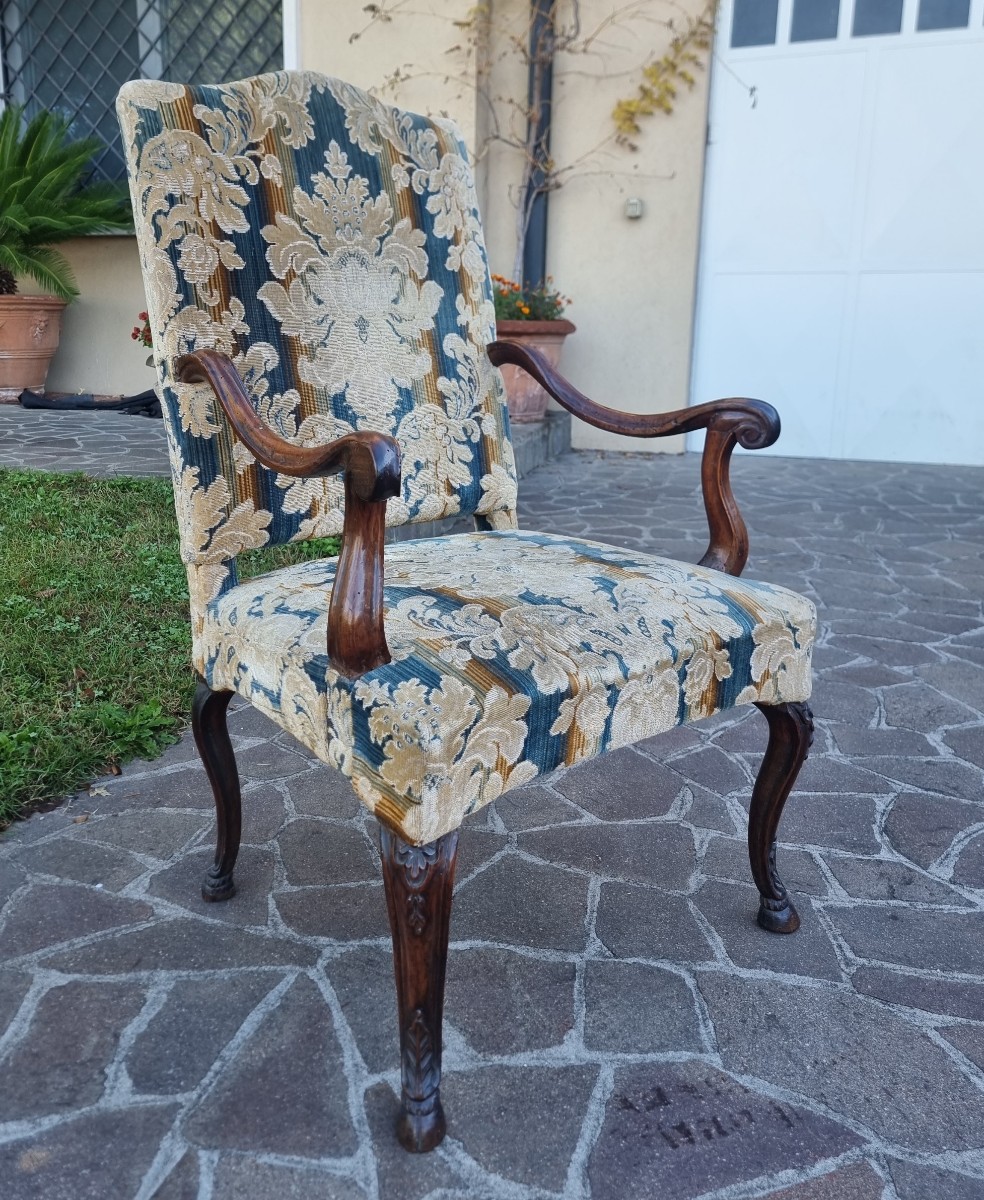18th-century Walnut Armchair – Venice-photo-4