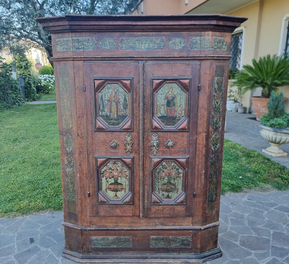 18th-century Tyrolean Wardrobe With Original Paintings-photo-7