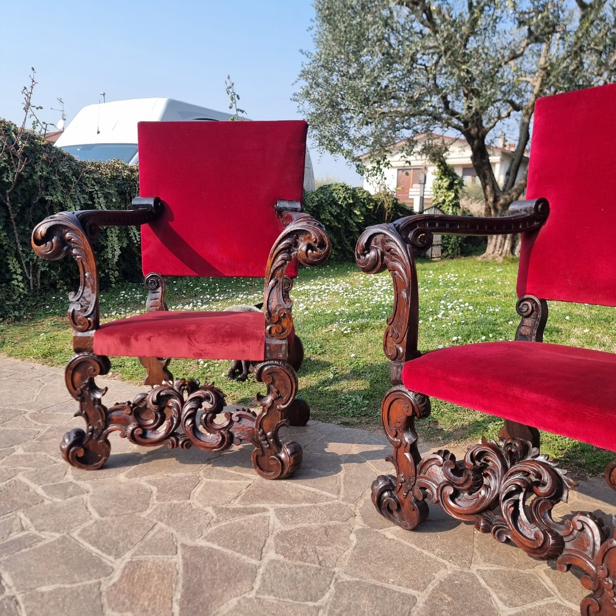 Pair Of 19th-century Hand-carved Walnut Armchairs-photo-4