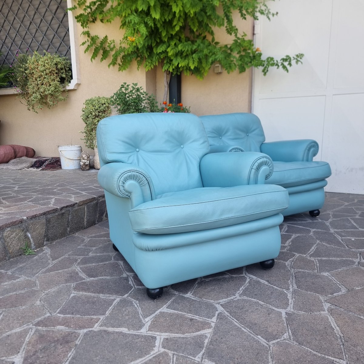 Paire de fauteuils bleus en cuir Frau 1970-photo-2