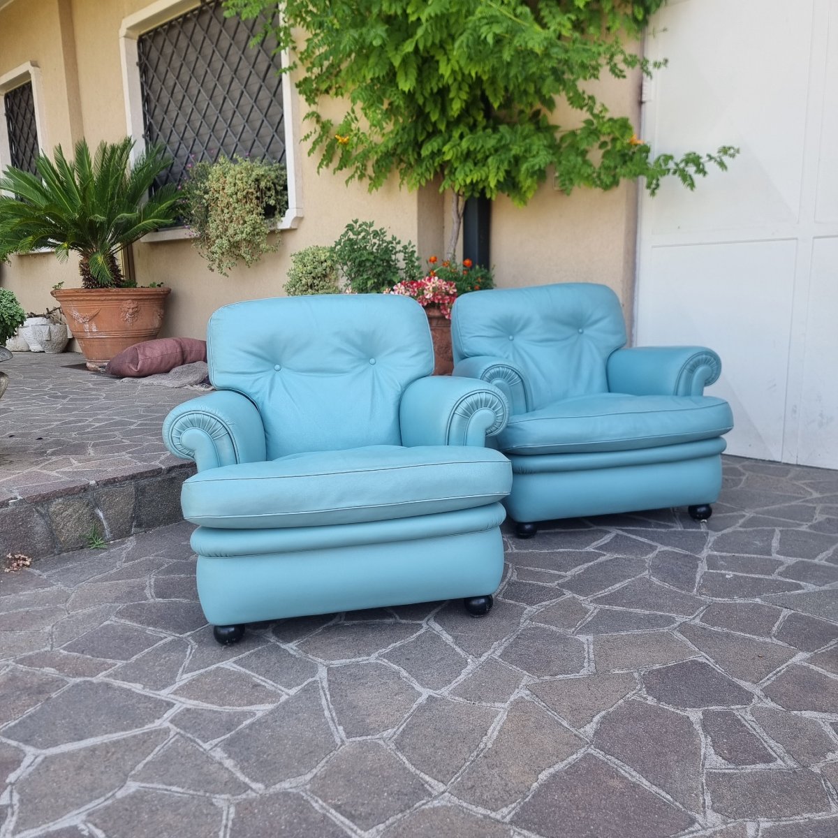 Paire de fauteuils bleus en cuir Frau 1970-photo-3