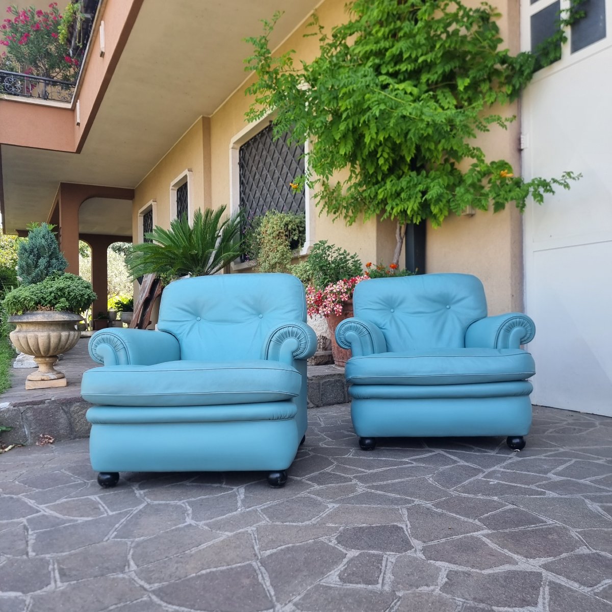Paire de fauteuils bleus en cuir Frau 1970-photo-4