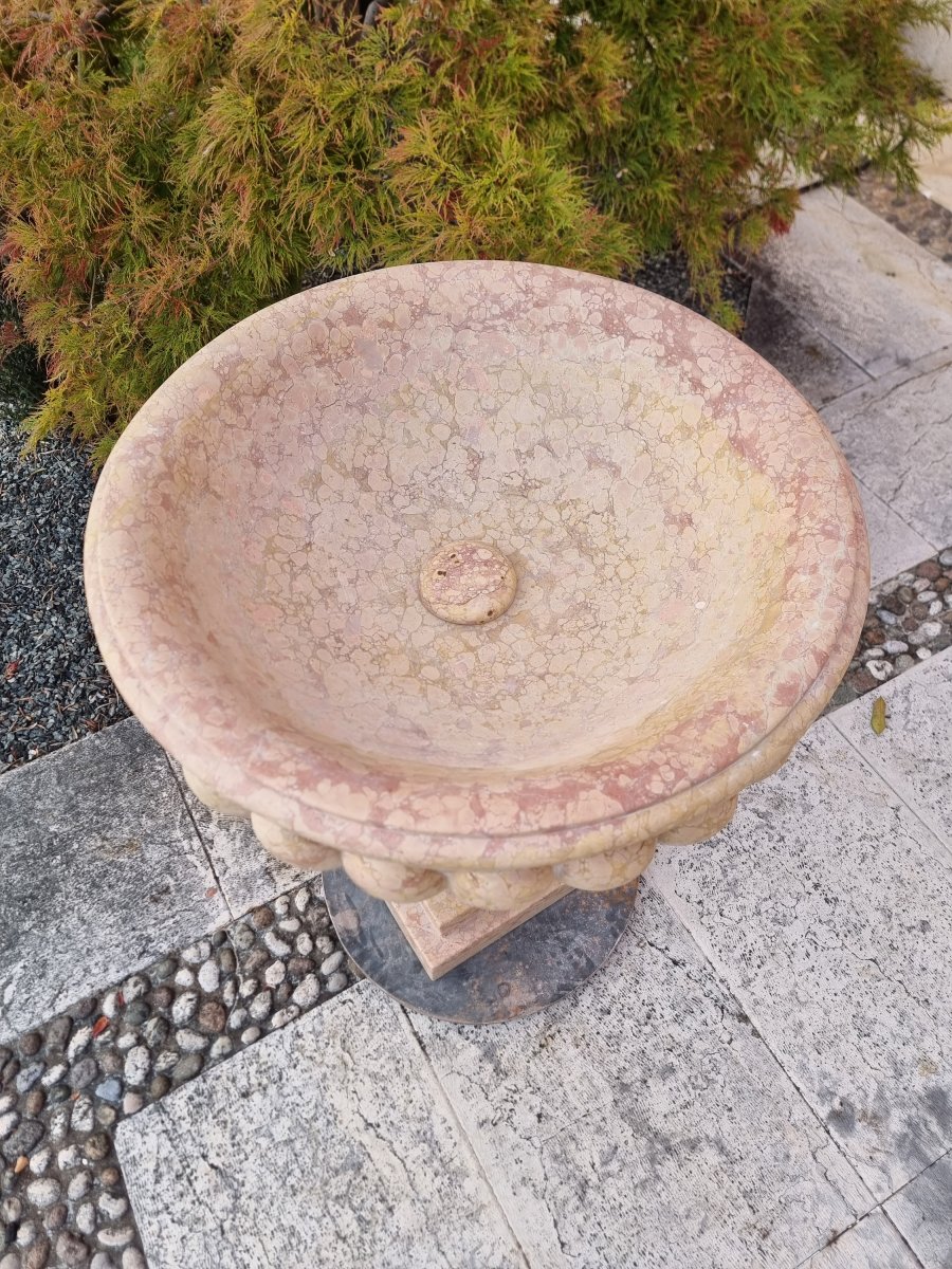 Paire d’bénitiers du XXe siècle en marbre rose de Vérone-photo-3