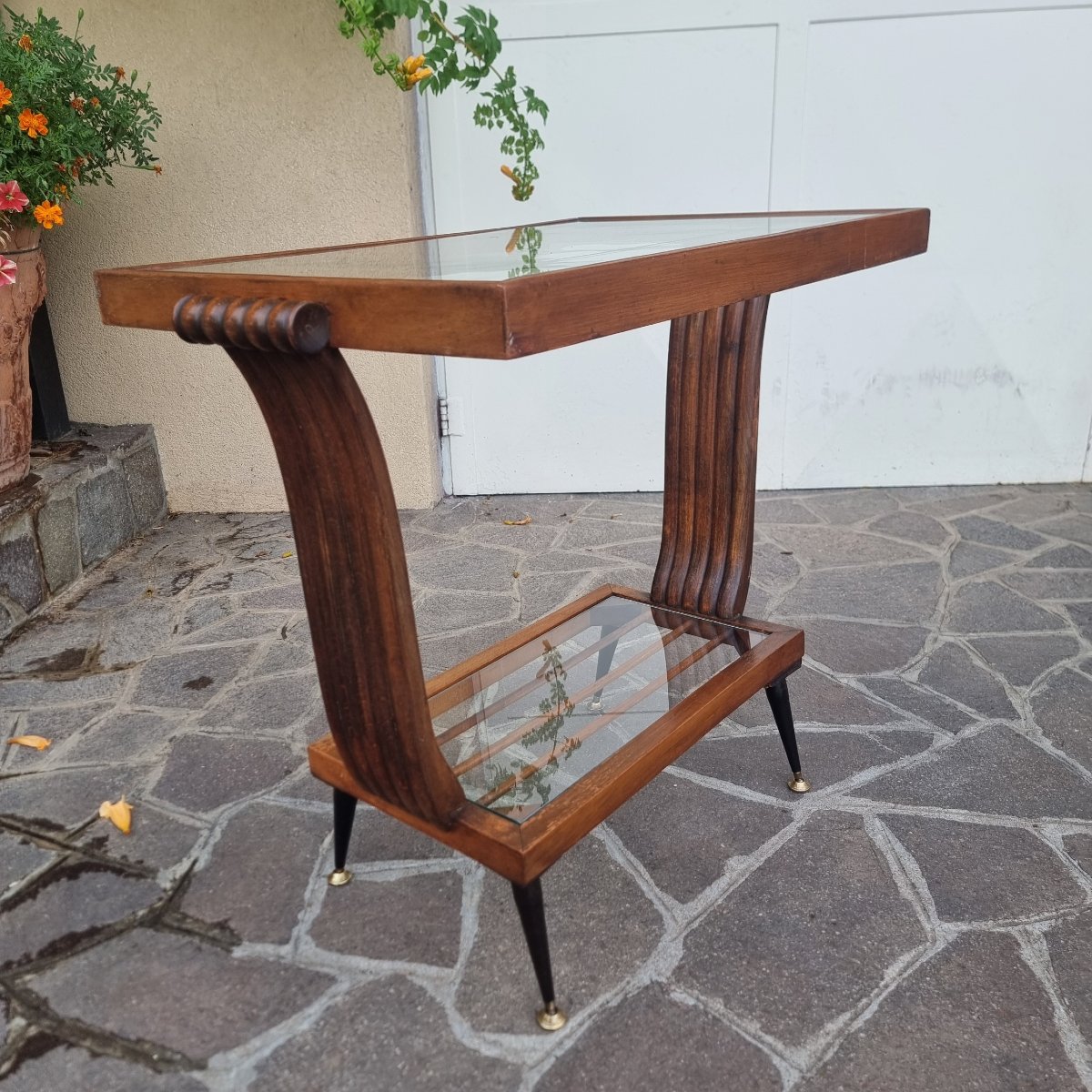 1940s Art Deco Walnut Coffee Table With Glass Legs—paris-photo-3