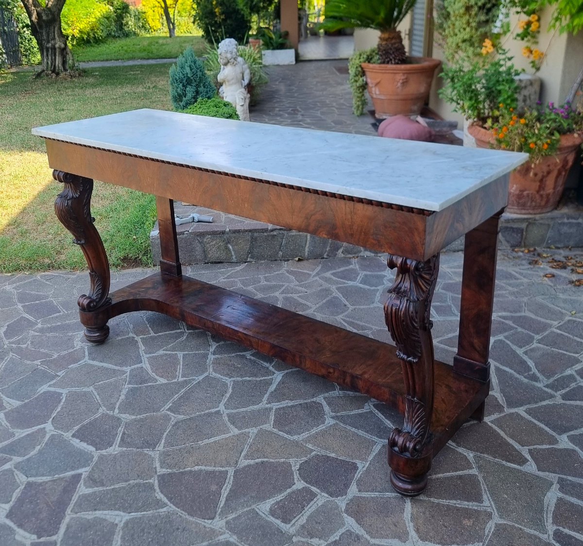 Grand console 1820 en acajou avec plateau en marbre de Carrare-photo-3