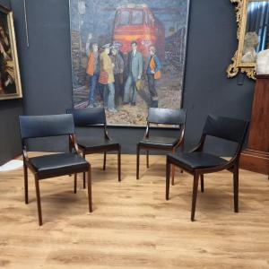 Vintage Elegance: 4 Rosewood Chairs With Vintage Leather Seat From The 1960s