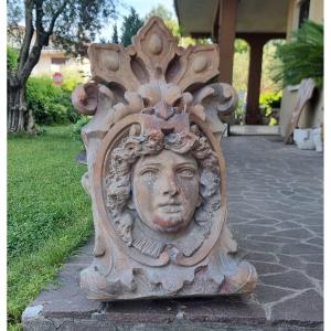 Mascherone aristocratique en terre cuite du XIXe siècle d'un ancien palais milanais