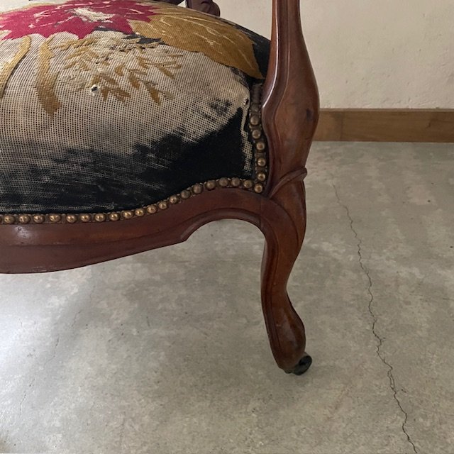 Louis XV Armchair With Floral Upholstery-photo-1
