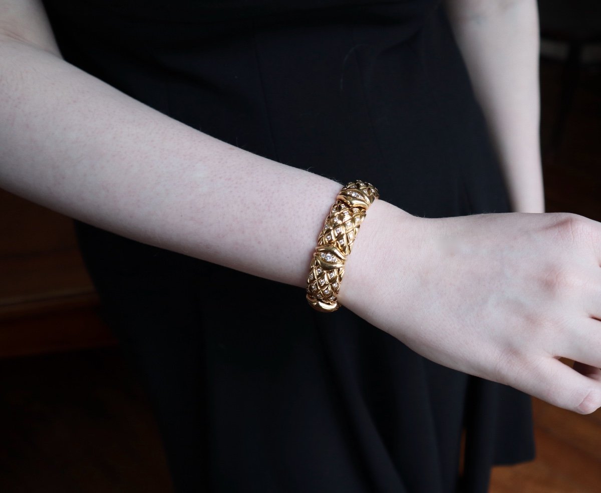 Mauboussin Semi-rigid Bracelet In 18kt Yellow Gold And Diamonds-photo-3