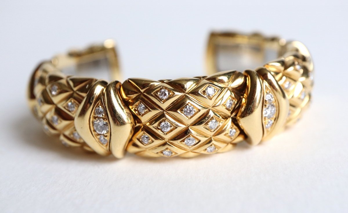 Mauboussin Semi-rigid Bracelet In 18kt Yellow Gold And Diamonds