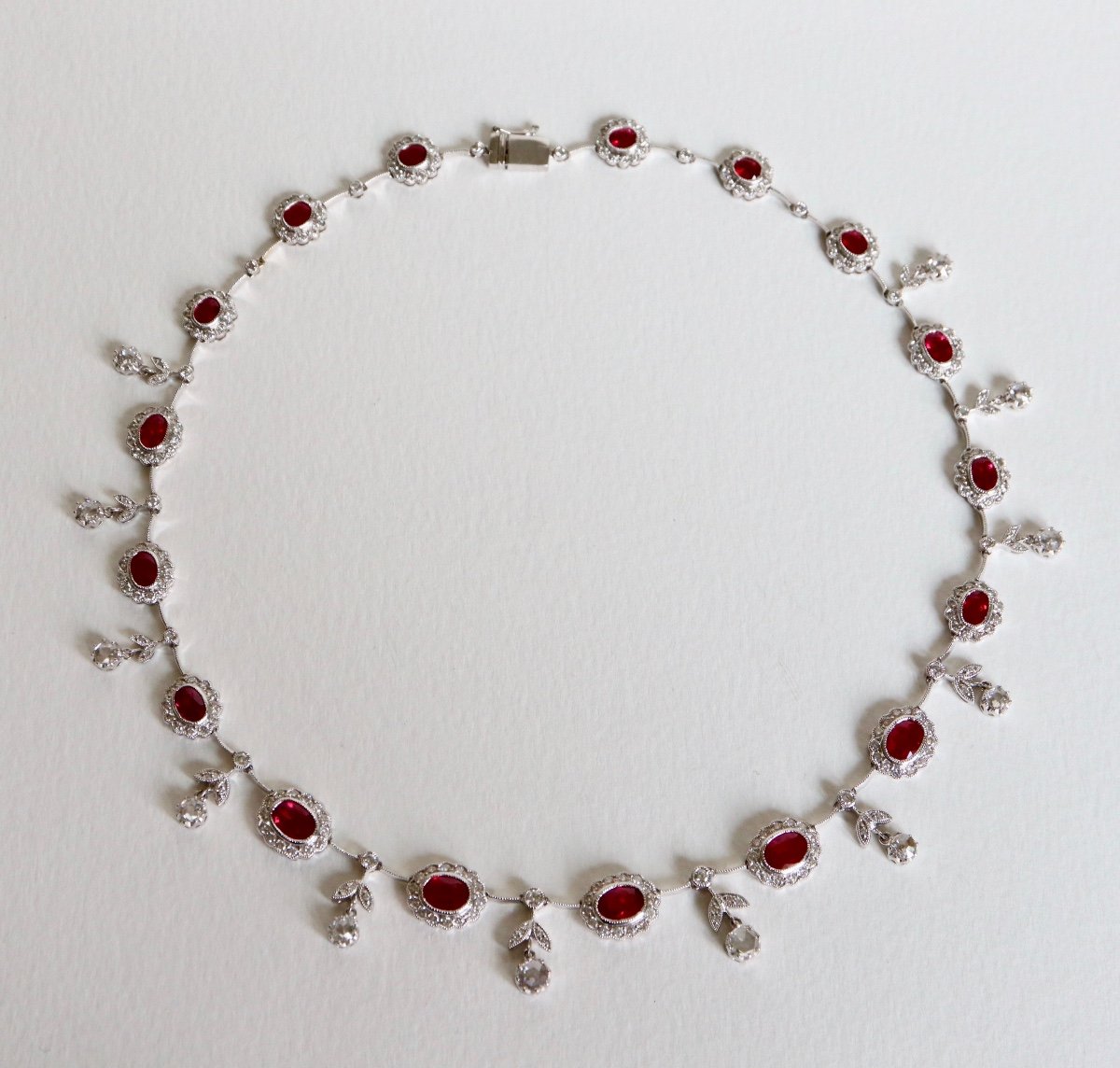 Louis XVI Style Collerette Necklace In 18-karat White Gold, Ruby And Diamonds-photo-1