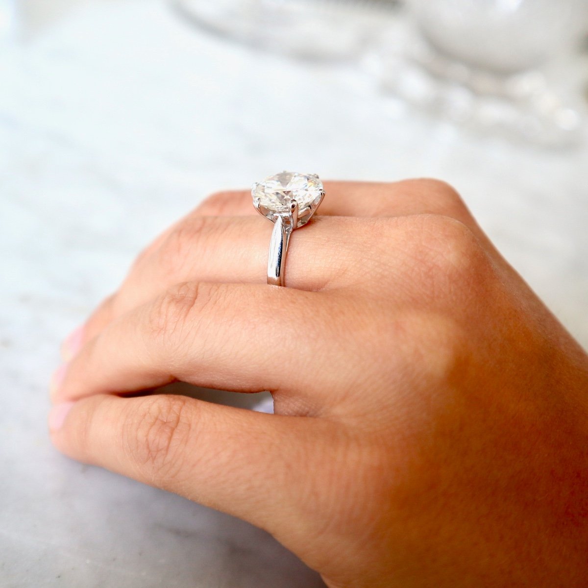 Solitaire Ring 5.23 Carats White Gold-photo-5