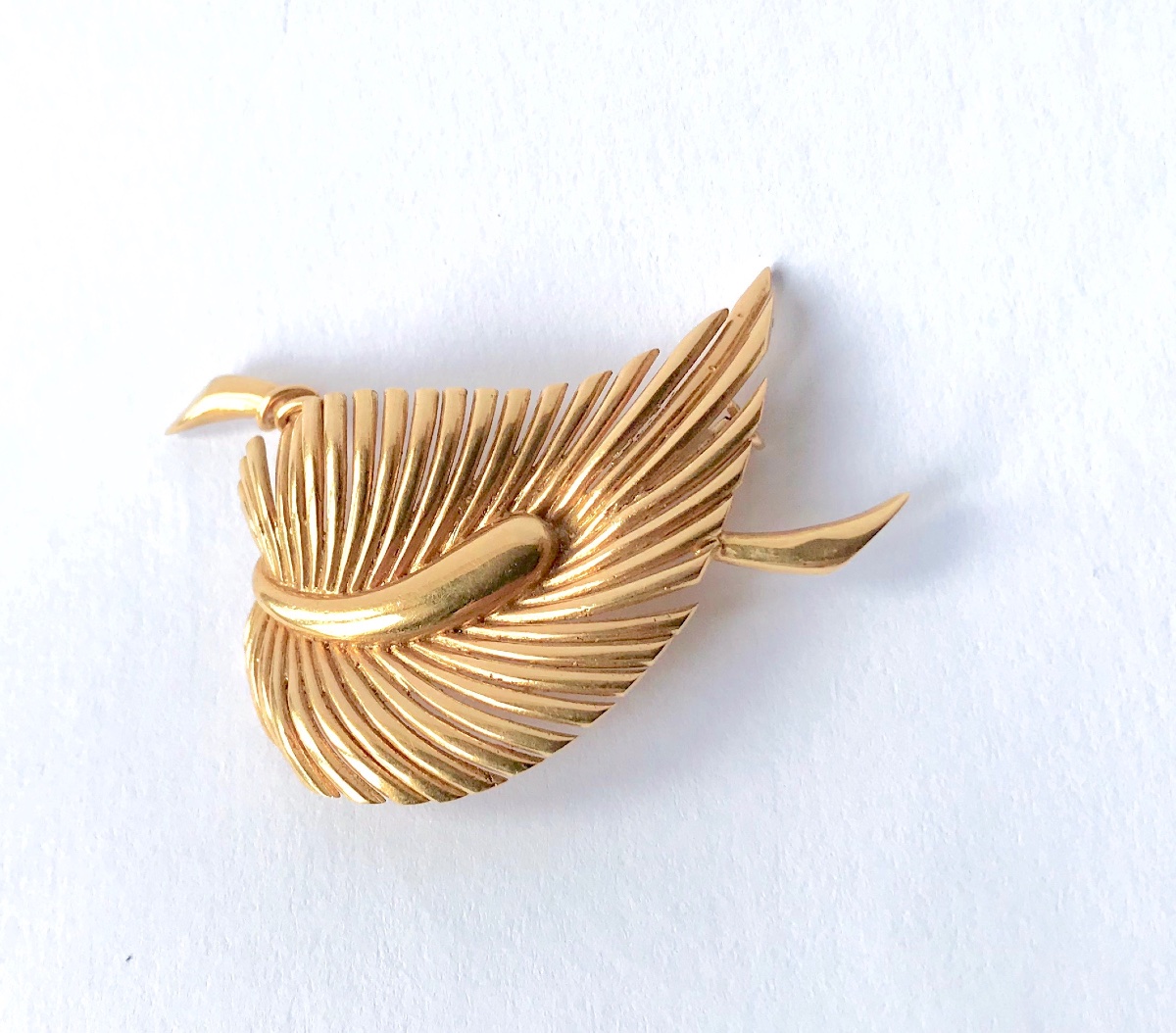 Gold Leaf Brooch 1960-photo-4